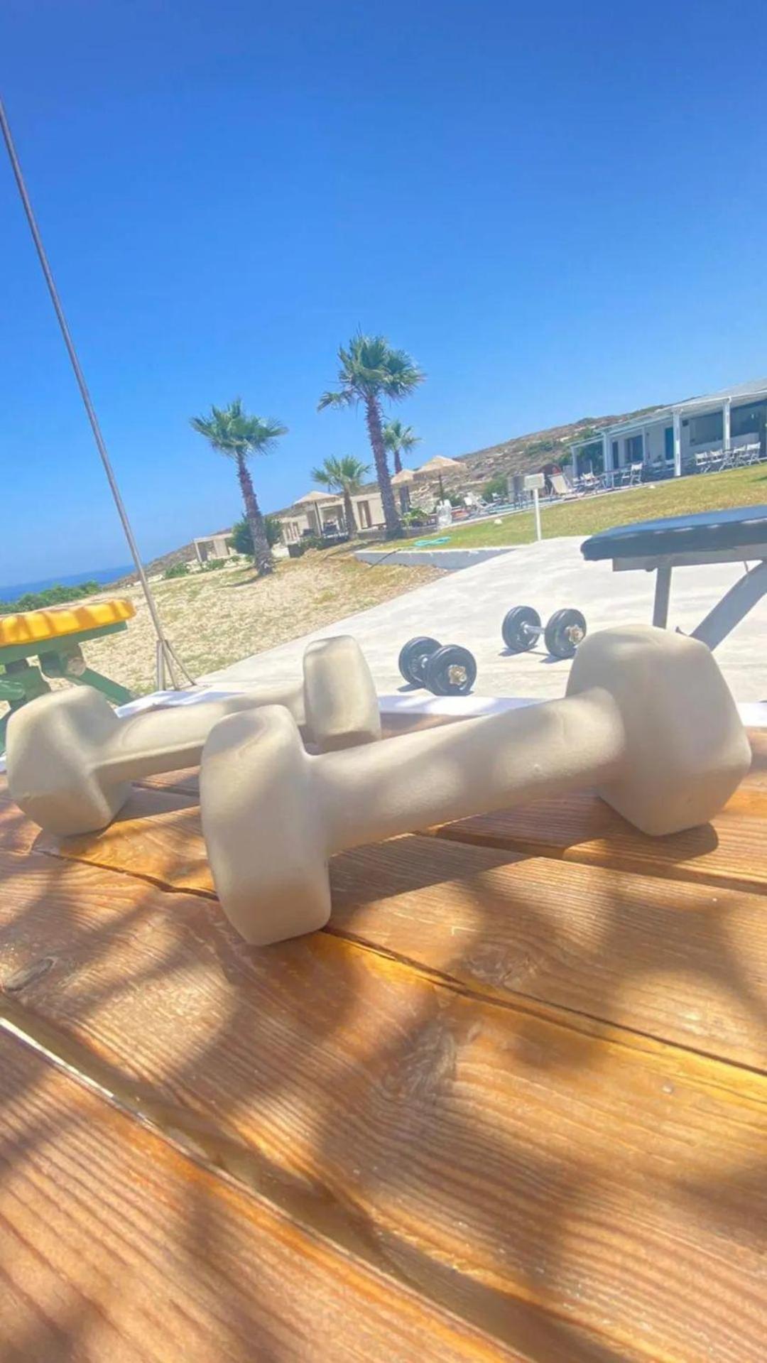 Daire Argo-milos Adamantas (Milos)