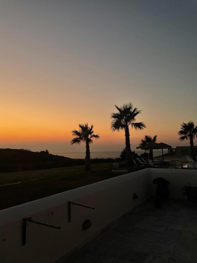Daire Argo-milos Adamantas (Milos)
